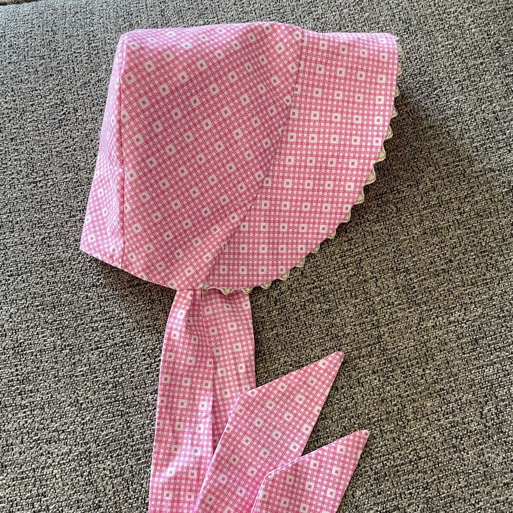 Baby girl bonnet
